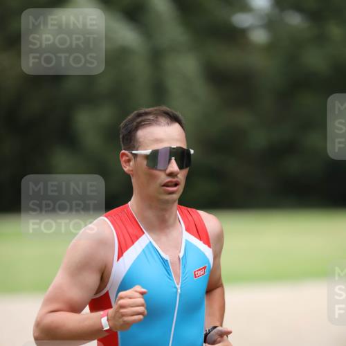 30.08.2026 - Elbe Triathlon Hamburg Antke Förster http://msf.ph/oto/10109076 30.08.2026 15:07:11 Laufen  meine-sportfotos.de