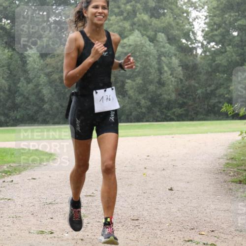 30.08.2026 - Elbe Triathlon Hamburg Antke Förster http://msf.ph/oto/10109079 30.08.2026 15:40:31 Laufen 1763 meine-sportfotos.de