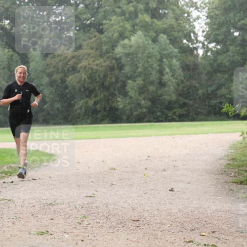 30.08.2026 - Elbe Triathlon Hamburg Antke Förster http://msf.ph/oto/10109109 30.08.2026 15:41:46 Laufen  meine-sportfotos.de