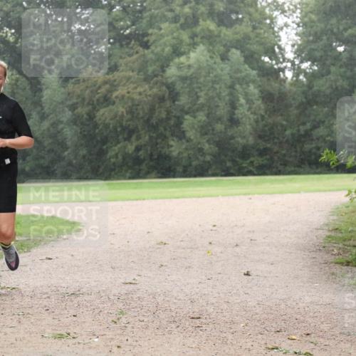 30.08.2026 - Elbe Triathlon Hamburg Antke Förster http://msf.ph/oto/10109113 30.08.2026 15:41:48 Laufen  meine-sportfotos.de