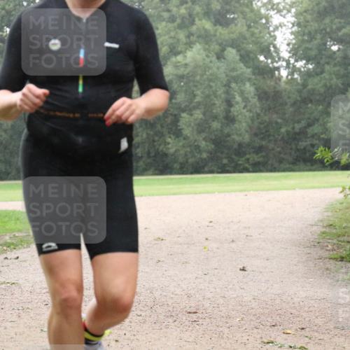 30.08.2026 - Elbe Triathlon Hamburg Antke Förster http://msf.ph/oto/10109119 30.08.2026 15:41:50 Laufen  meine-sportfotos.de