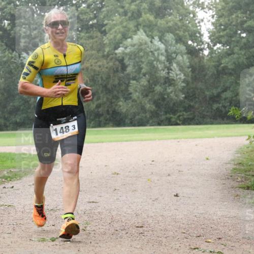 30.08.2026 - Elbe Triathlon Hamburg Antke Förster http://msf.ph/oto/10109141 30.08.2026 15:42:59 Laufen 148, 3 meine-sportfotos.de