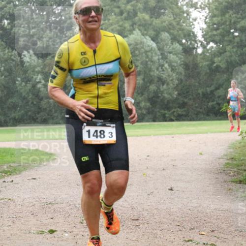30.08.2026 - Elbe Triathlon Hamburg Antke Förster http://msf.ph/oto/10109143 30.08.2026 15:42:59 Laufen 148, 3 meine-sportfotos.de