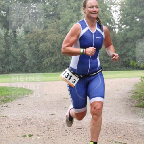30.08.2026 - Elbe Triathlon Hamburg Antke Förster http://msf.ph/oto/10109167 30.08.2026 15:43:44 Laufen 131, 3 meine-sportfotos.de
