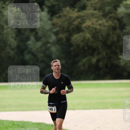 30.08.2026 - Elbe Triathlon Hamburg Antke Förster http://msf.ph/oto/10109170 30.08.2026 15:10:50 Laufen 145, 2 meine-sportfotos.de