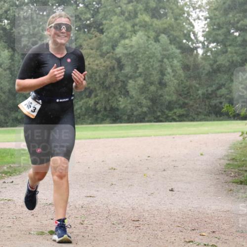30.08.2026 - Elbe Triathlon Hamburg Antke Förster http://msf.ph/oto/10109177 30.08.2026 15:44:02 Laufen 463 meine-sportfotos.de