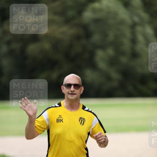 30.08.2026 - Elbe Triathlon Hamburg Antke Förster http://msf.ph/oto/10109212 30.08.2026 15:11:45 Laufen 1552 meine-sportfotos.de