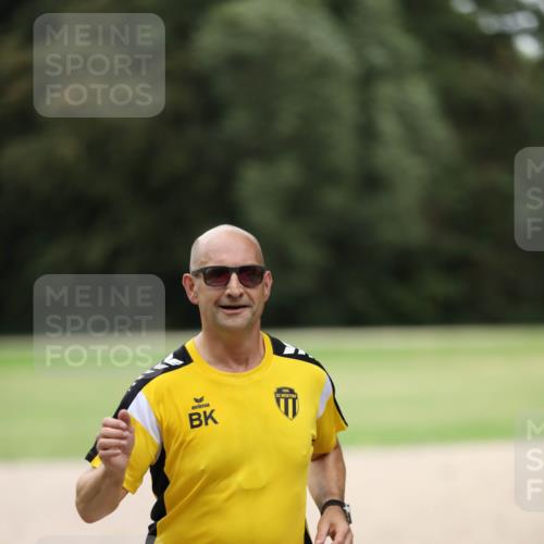 30.08.2026 - Elbe Triathlon Hamburg Antke Förster http://msf.ph/oto/10109214 30.08.2026 15:11:45 Laufen 1552 meine-sportfotos.de