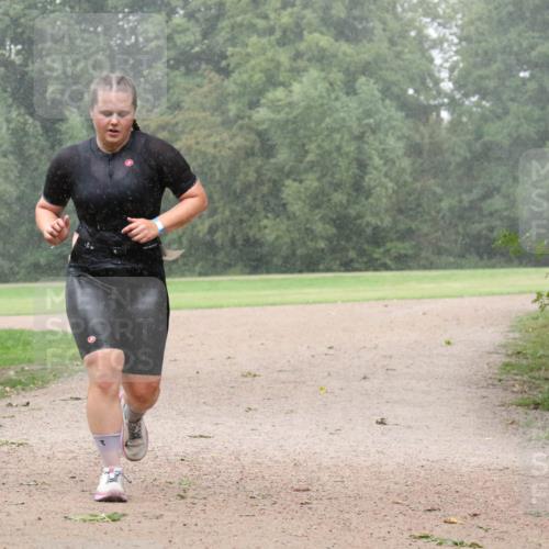 30.08.2026 - Elbe Triathlon Hamburg Antke Förster http://msf.ph/oto/10109219 30.08.2026 15:46:22 Laufen  meine-sportfotos.de