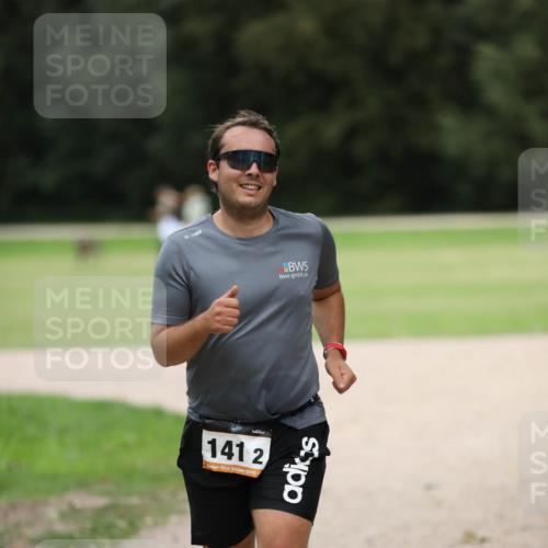 30.08.2026 - Elbe Triathlon Hamburg Antke Förster http://msf.ph/oto/10109232 30.08.2026 15:12:50 Laufen 141, 2, 1 meine-sportfotos.de