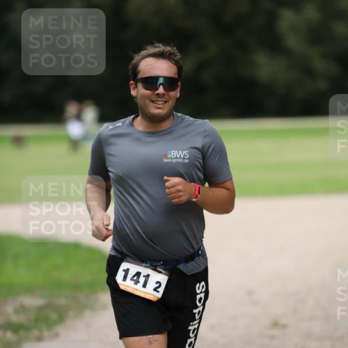 30.08.2026 - Elbe Triathlon Hamburg Antke Förster http://msf.ph/oto/10109234 30.08.2026 15:12:51 Laufen 1412 meine-sportfotos.de