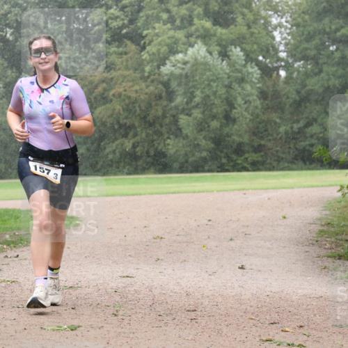 30.08.2026 - Elbe Triathlon Hamburg Antke Förster http://msf.ph/oto/10109241 30.08.2026 15:46:40 Laufen 1573 meine-sportfotos.de