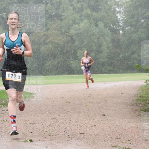 30.08.2026 - Elbe Triathlon Hamburg Antke Förster http://msf.ph/oto/10109247 30.08.2026 15:47:54 Laufen 172, 3 meine-sportfotos.de