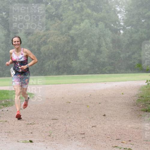 30.08.2026 - Elbe Triathlon Hamburg Antke Förster http://msf.ph/oto/10109259 30.08.2026 15:47:59 Laufen  meine-sportfotos.de
