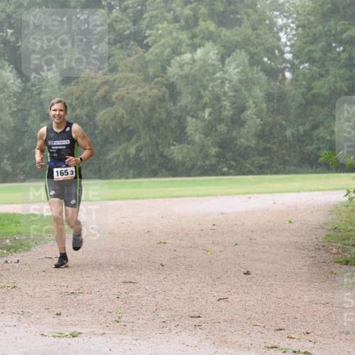 30.08.2026 - Elbe Triathlon Hamburg Antke Förster http://msf.ph/oto/10109281 30.08.2026 15:48:44 Laufen 165, 3 meine-sportfotos.de