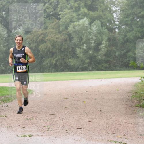 30.08.2026 - Elbe Triathlon Hamburg Antke Förster http://msf.ph/oto/10109283 30.08.2026 15:48:45 Laufen 165, 3 meine-sportfotos.de