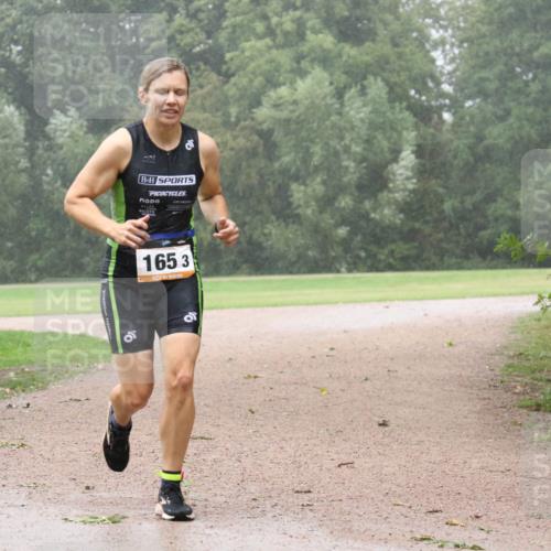 30.08.2026 - Elbe Triathlon Hamburg Antke Förster http://msf.ph/oto/10109287 30.08.2026 15:48:47 Laufen 9, 165, 3 meine-sportfotos.de