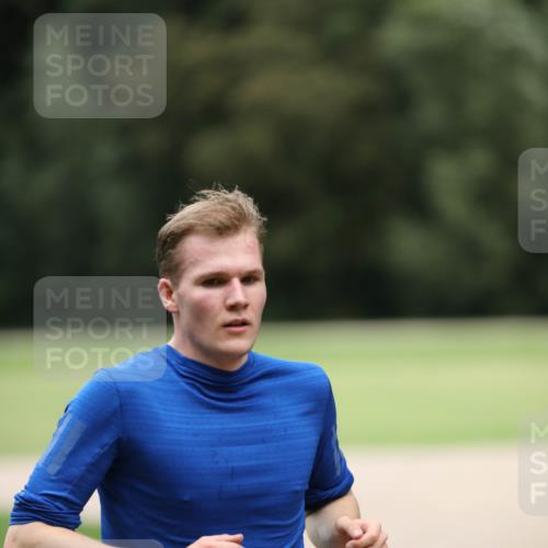 30.08.2026 - Elbe Triathlon Hamburg Antke Förster http://msf.ph/oto/10109288 30.08.2026 15:16:56 Laufen  meine-sportfotos.de