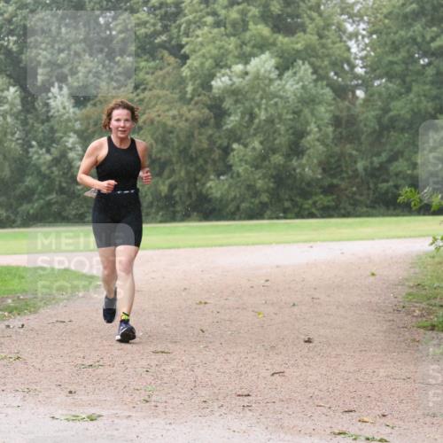 30.08.2026 - Elbe Triathlon Hamburg Antke Förster http://msf.ph/oto/10109293 30.08.2026 15:49:06 Laufen  meine-sportfotos.de