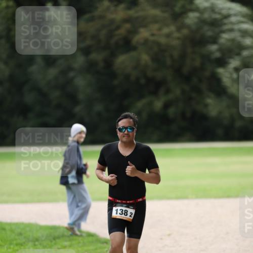 30.08.2026 - Elbe Triathlon Hamburg Antke Förster http://msf.ph/oto/10109302 30.08.2026 15:20:15 Laufen 138, 2, 7 meine-sportfotos.de