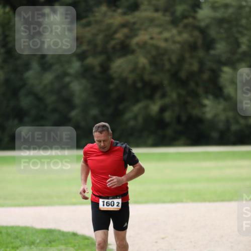 30.08.2026 - Elbe Triathlon Hamburg Antke Förster http://msf.ph/oto/10109338 30.08.2026 15:29:41 Laufen 160, 2 meine-sportfotos.de