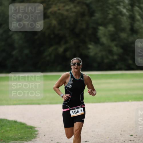 30.08.2026 - Elbe Triathlon Hamburg Antke Förster http://msf.ph/oto/10109350 30.08.2026 15:30:39 Laufen 156, 3, 23 meine-sportfotos.de