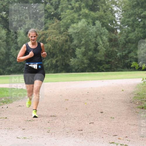 30.08.2026 - Elbe Triathlon Hamburg Antke Förster http://msf.ph/oto/10109353 30.08.2026 15:53:20 Laufen  meine-sportfotos.de