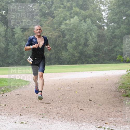 30.08.2026 - Elbe Triathlon Hamburg Antke Förster http://msf.ph/oto/10109449 30.08.2026 16:02:18 Laufen 564 meine-sportfotos.de