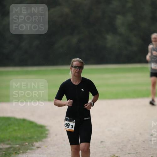 30.08.2026 - Elbe Triathlon Hamburg Antke Förster http://msf.ph/oto/10109450 30.08.2026 15:39:43 Laufen 59, 3 meine-sportfotos.de