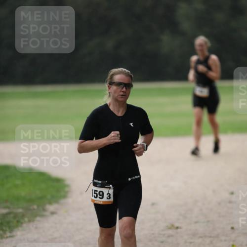 30.08.2026 - Elbe Triathlon Hamburg Antke Förster http://msf.ph/oto/10109452 30.08.2026 15:39:44 Laufen 159, 3 meine-sportfotos.de