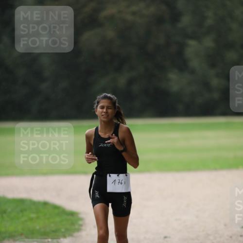30.08.2026 - Elbe Triathlon Hamburg Antke Förster http://msf.ph/oto/10109474 30.08.2026 15:40:28 Laufen 1763 meine-sportfotos.de