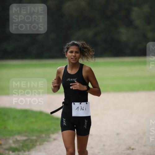 30.08.2026 - Elbe Triathlon Hamburg Antke Förster http://msf.ph/oto/10109476 30.08.2026 15:40:29 Laufen 1763 meine-sportfotos.de