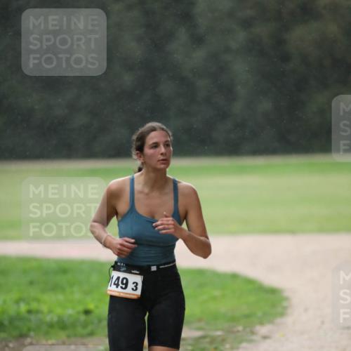 30.08.2026 - Elbe Triathlon Hamburg Antke Förster http://msf.ph/oto/10109488 30.08.2026 15:40:44 Laufen 149, 3 meine-sportfotos.de