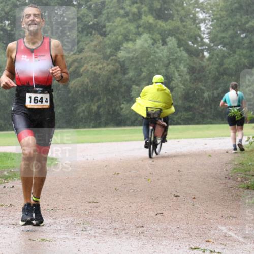 30.08.2026 - Elbe Triathlon Hamburg Antke Förster http://msf.ph/oto/10109495 30.08.2026 16:07:38 Laufen 1644 meine-sportfotos.de