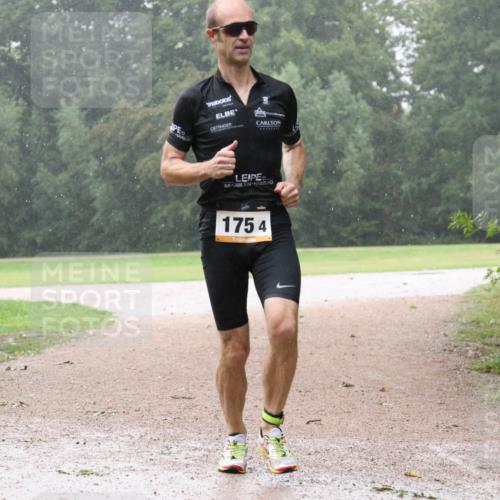 30.08.2026 - Elbe Triathlon Hamburg Antke Förster http://msf.ph/oto/10109509 30.08.2026 16:09:24 Laufen 1754 meine-sportfotos.de