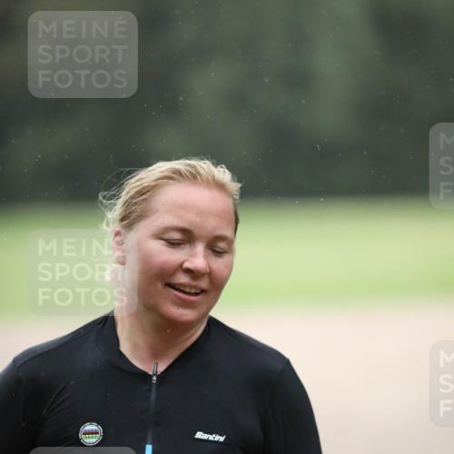 30.08.2026 - Elbe Triathlon Hamburg Antke Förster http://msf.ph/oto/10109520 30.08.2026 15:41:51 Laufen  meine-sportfotos.de