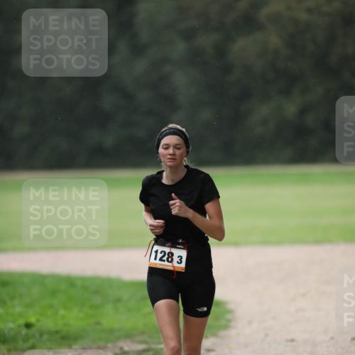 30.08.2026 - Elbe Triathlon Hamburg Antke Förster http://msf.ph/oto/10109524 30.08.2026 15:42:07 Laufen 128, 3, 4 meine-sportfotos.de