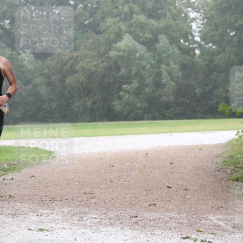 30.08.2026 - Elbe Triathlon Hamburg Antke Förster http://msf.ph/oto/10109529 30.08.2026 16:10:38 Laufen  meine-sportfotos.de