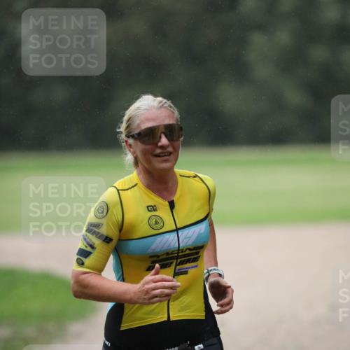 30.08.2026 - Elbe Triathlon Hamburg Antke Förster http://msf.ph/oto/10109542 30.08.2026 15:43:00 Laufen 148, 3 meine-sportfotos.de