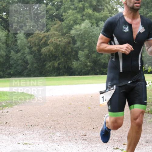 30.08.2026 - Elbe Triathlon Hamburg Antke Förster http://msf.ph/oto/10109559 30.08.2026 16:14:02 Laufen  meine-sportfotos.de