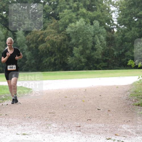 30.08.2026 - Elbe Triathlon Hamburg Antke Förster http://msf.ph/oto/10109563 30.08.2026 16:15:36 Laufen 160, 3 meine-sportfotos.de
