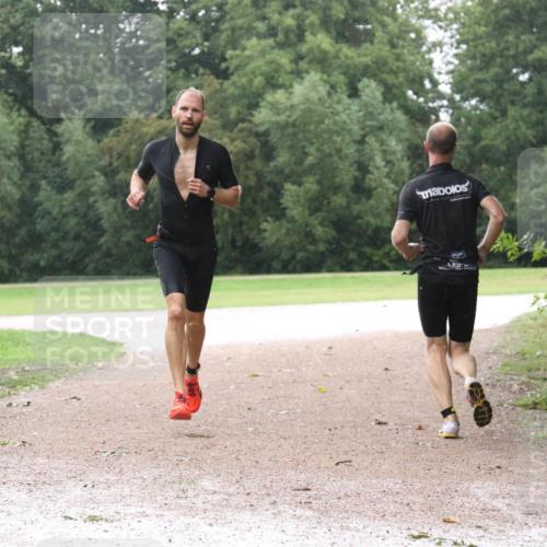 30.08.2026 - Elbe Triathlon Hamburg Antke Förster http://msf.ph/oto/10109573 30.08.2026 16:16:13 Laufen  meine-sportfotos.de