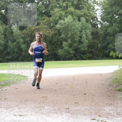 30.08.2026 - Elbe Triathlon Hamburg Antke Förster http://msf.ph/oto/10109581 30.08.2026 16:17:02 Laufen 1534 meine-sportfotos.de