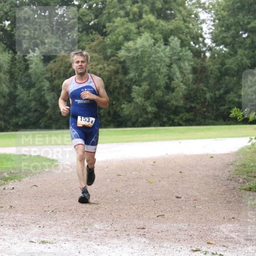 30.08.2026 - Elbe Triathlon Hamburg Antke Förster http://msf.ph/oto/10109585 30.08.2026 16:17:02 Laufen 1534 meine-sportfotos.de