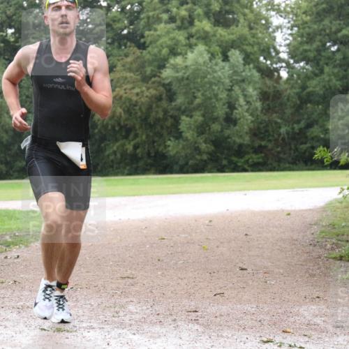 30.08.2026 - Elbe Triathlon Hamburg Antke Förster http://msf.ph/oto/10109597 30.08.2026 16:17:19 Laufen  meine-sportfotos.de