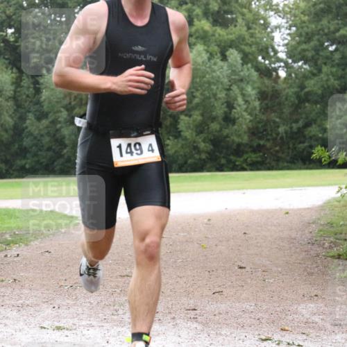 30.08.2026 - Elbe Triathlon Hamburg Antke Förster http://msf.ph/oto/10109599 30.08.2026 16:17:20 Laufen 149, 4 meine-sportfotos.de