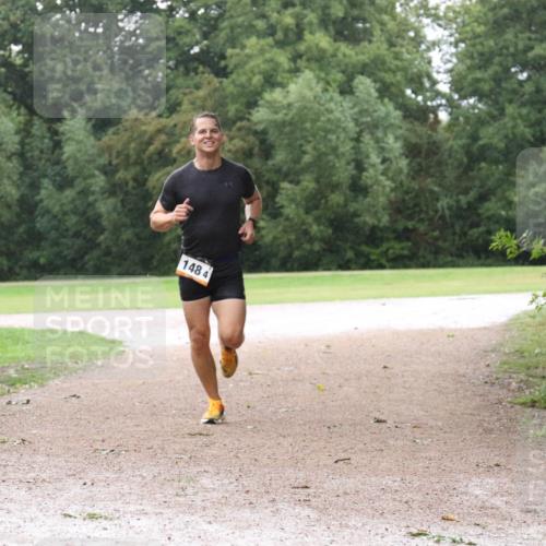 30.08.2026 - Elbe Triathlon Hamburg Antke Förster http://msf.ph/oto/10109605 30.08.2026 16:17:37 Laufen 1484 meine-sportfotos.de