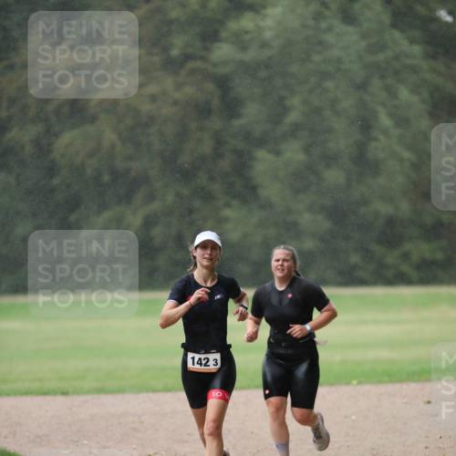 30.08.2026 - Elbe Triathlon Hamburg Antke Förster http://msf.ph/oto/10109606 30.08.2026 15:46:17 Laufen 142, 3 meine-sportfotos.de