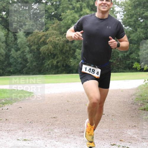 30.08.2026 - Elbe Triathlon Hamburg Antke Förster http://msf.ph/oto/10109611 30.08.2026 16:17:38 Laufen 1484 meine-sportfotos.de