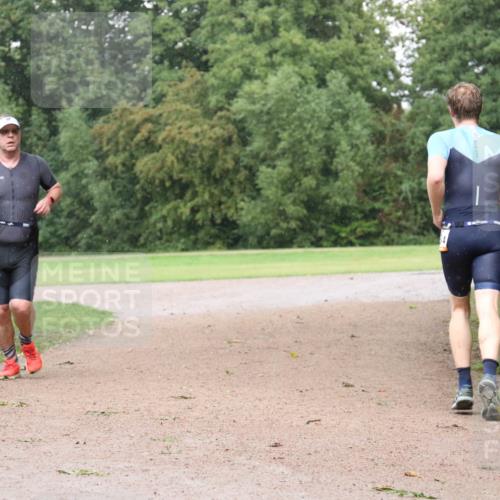 30.08.2026 - Elbe Triathlon Hamburg Antke Förster http://msf.ph/oto/10109657 30.08.2026 16:20:55 Laufen  meine-sportfotos.de